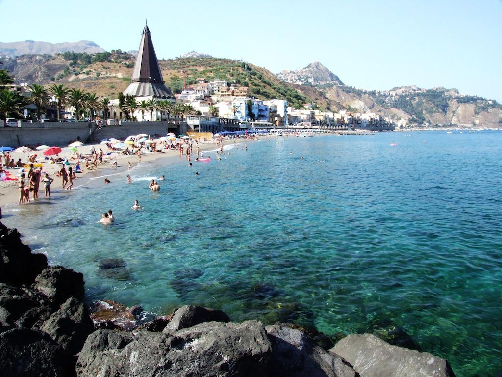 Appartamenti Centrali Giardini Naxos Esterno foto